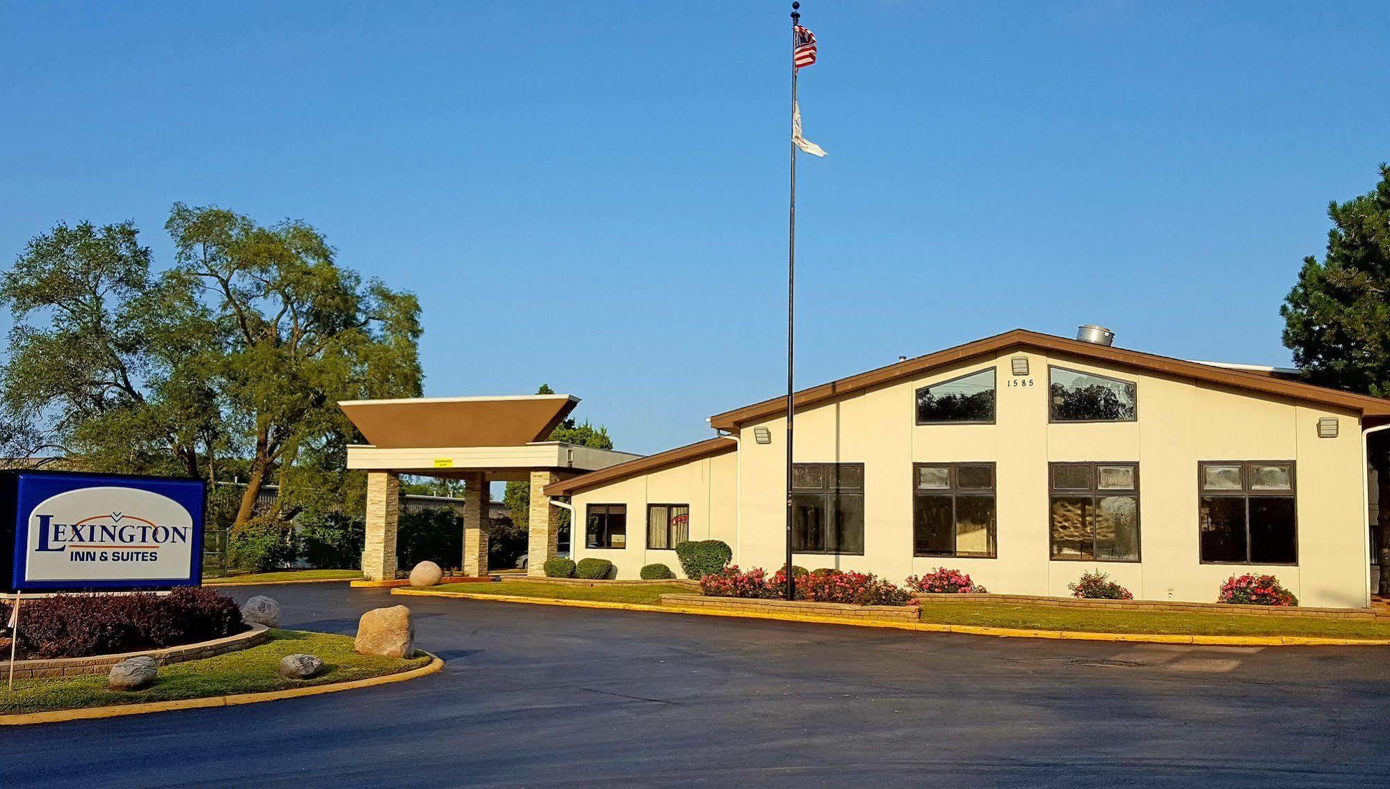 Lexington Inn & Suites-Elgin Extérieur photo